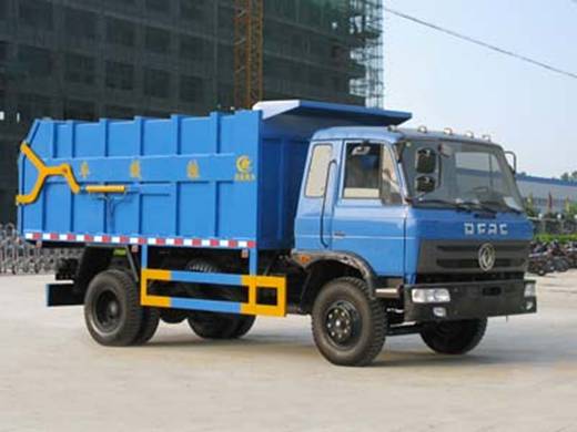 東風(fēng)145對(duì)接式<a href=http://www.essary.cn/ljc target=_blank class=infotextkey>垃圾車</a>出廠圖片